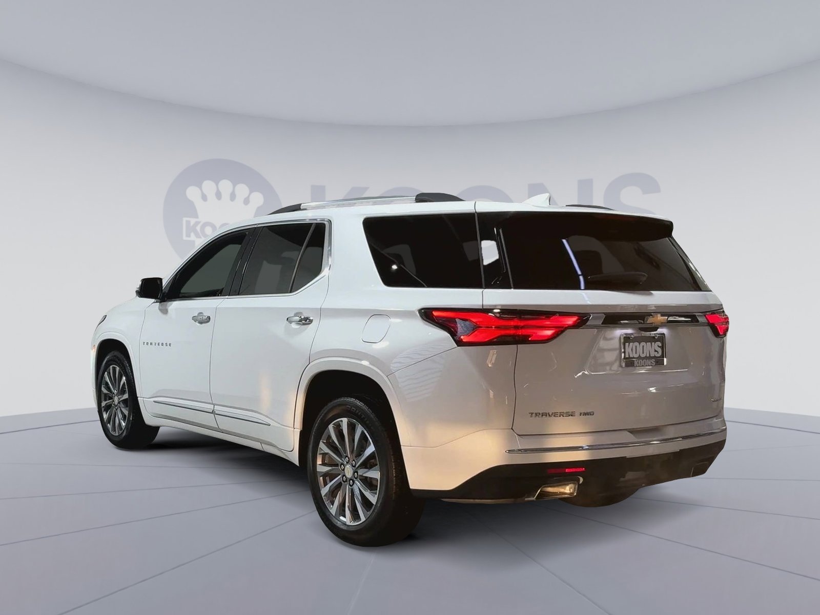 Used 2023 Chevrolet Traverse Premier image 8