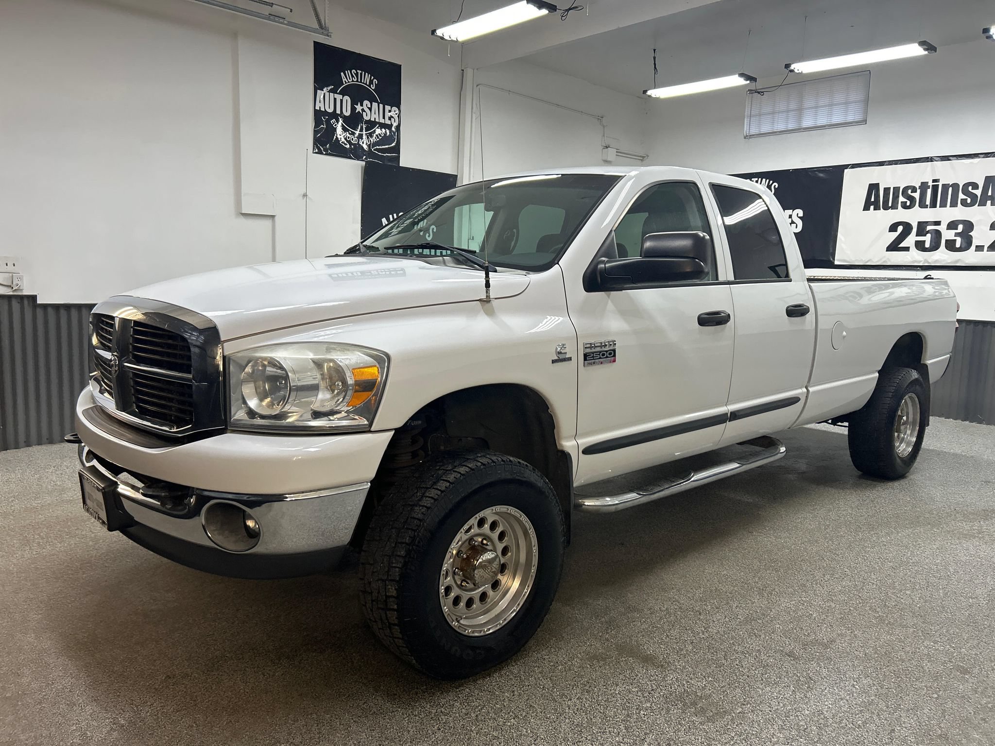 Used 2007 Dodge Ram 2500 Truck SLT w/ Quad Cab Big Horn Value Group AWD/4WD image 3