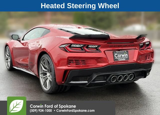 Used 2025 Chevrolet Corvette Z06 RWD image 14