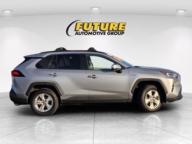 Certified 2019 Toyota RAV4 XLE w/ Convenience Package AWD/4WD image 4