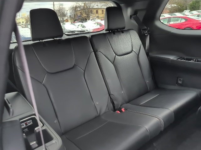 New 2026 Lexus TX 500h AWD image 31