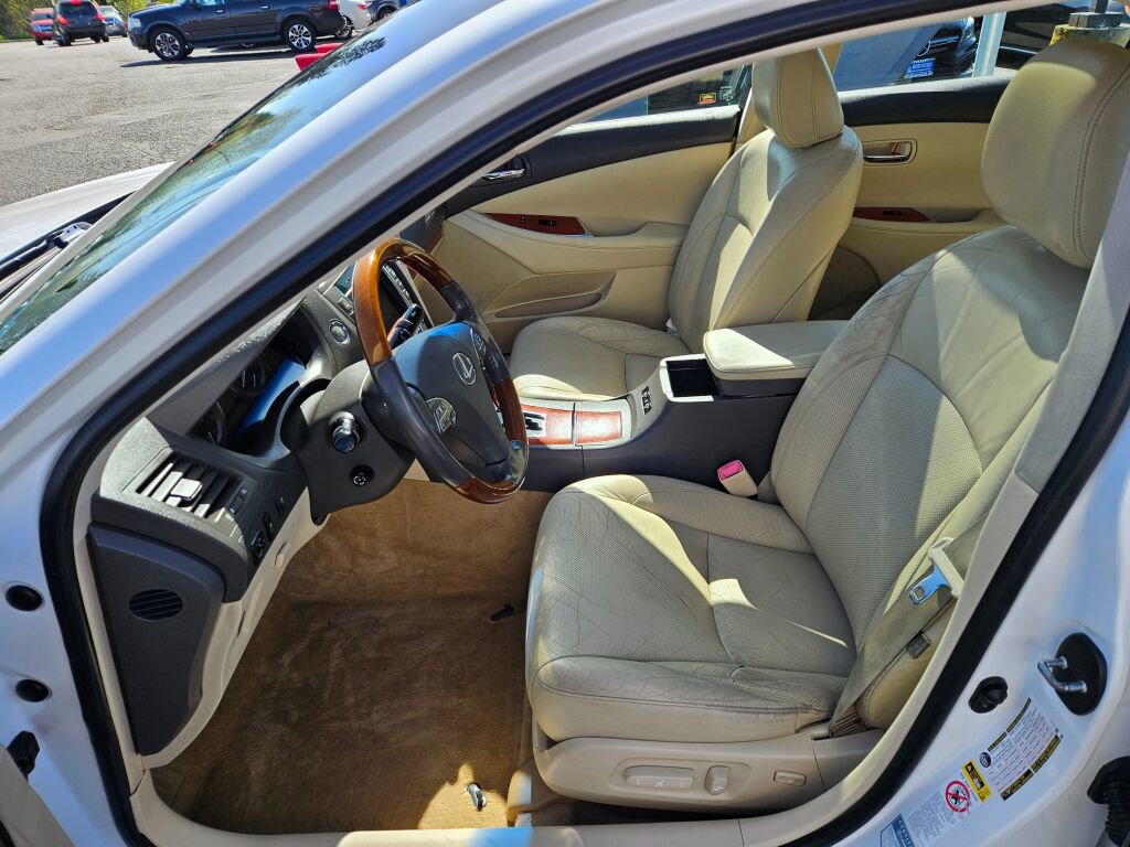 Used 2010 Lexus ES 350 FWD image 11