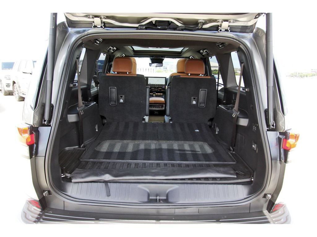 Used 2025 Lexus GX 550 w/ Accessory Package (2T) AWD/4WD image 31