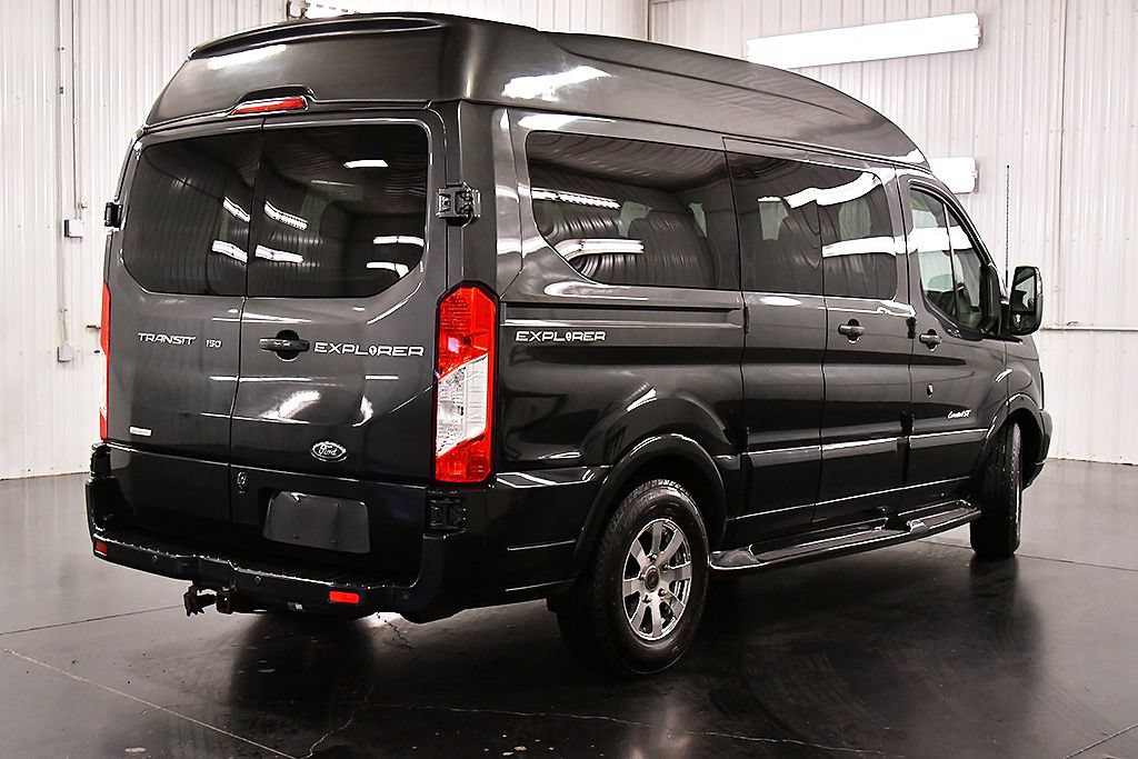 Used 2017 Ford Transit 150 130 Low Roof w/ Exterior Upgrade Package RWD image 8