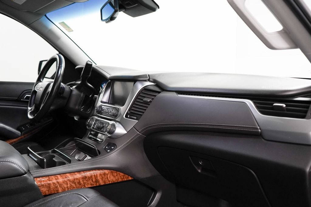 Used 2019 Chevrolet Tahoe Premier w/ Max Trailering Package AWD/4WD image 34