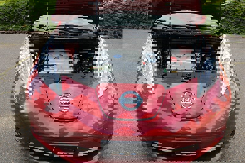 Used 2015 Nissan Leaf S w/ Charge Package FWD image 19