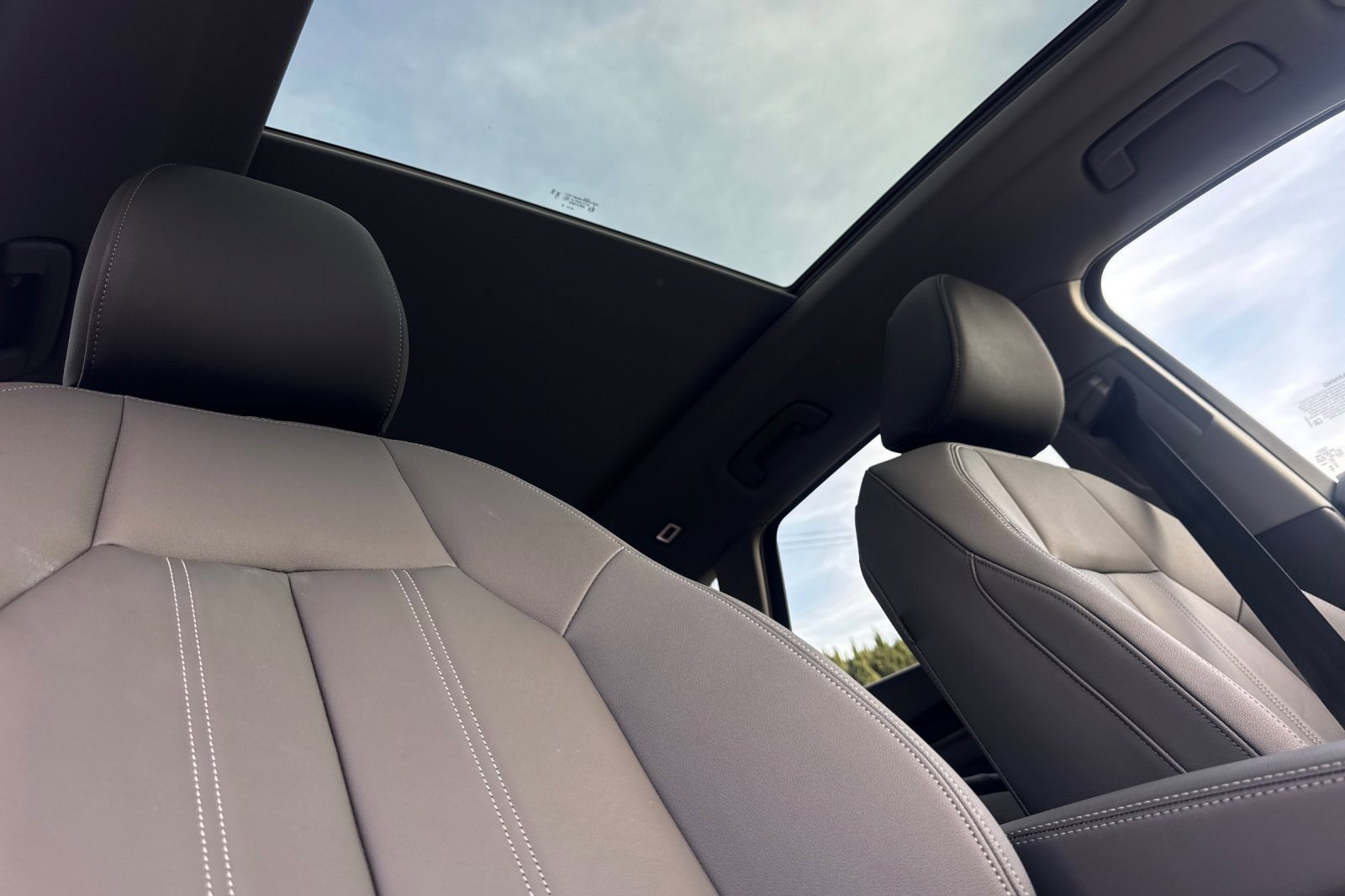 Used 2025 Audi Q5 Premium w/ 19" Wheel Package image 16