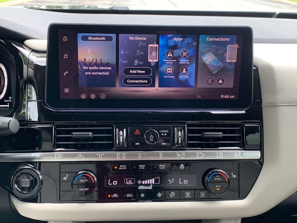New 2026 Nissan Pathfinder SL w/ SL Premium Package FWD image 13