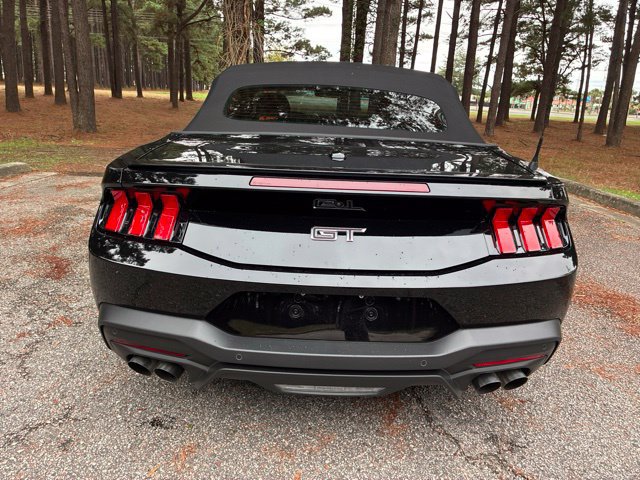 Used 2025 Ford Mustang GT Premium RWD image 38