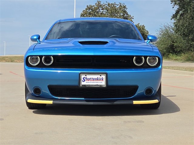 Used 2023 Dodge Challenger R/T w/ Blacktop Package video 2