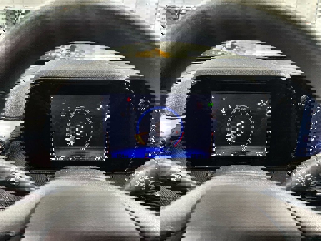 Used 2024 Chevrolet TrailBlazer LT image 16