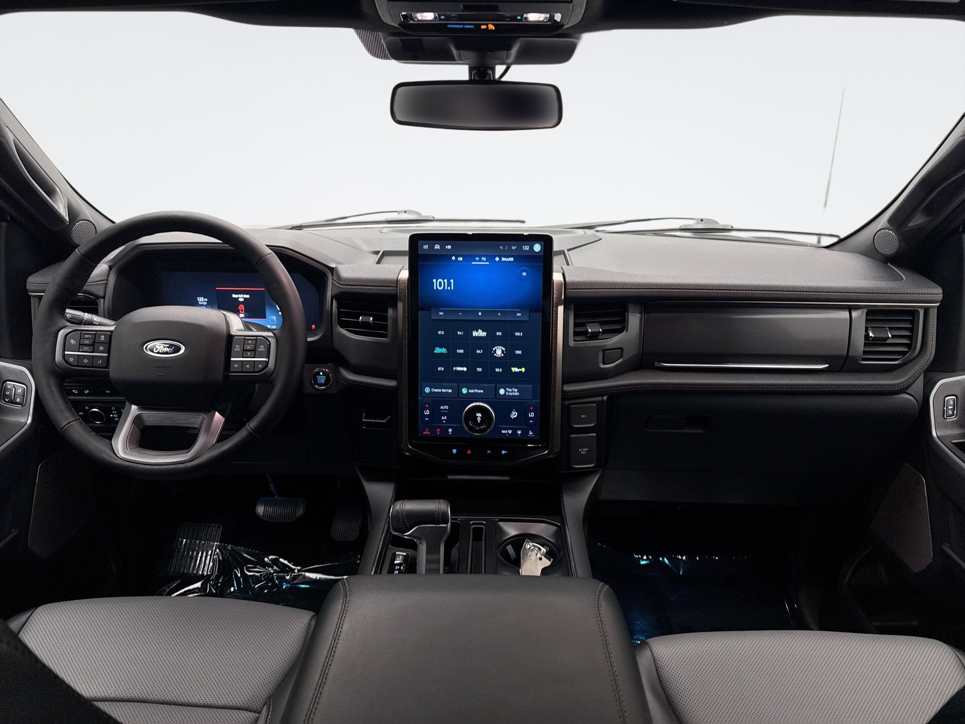 Used 2023 Ford F150 Lightning Lariat w/ Max Trailer Tow Package image 14