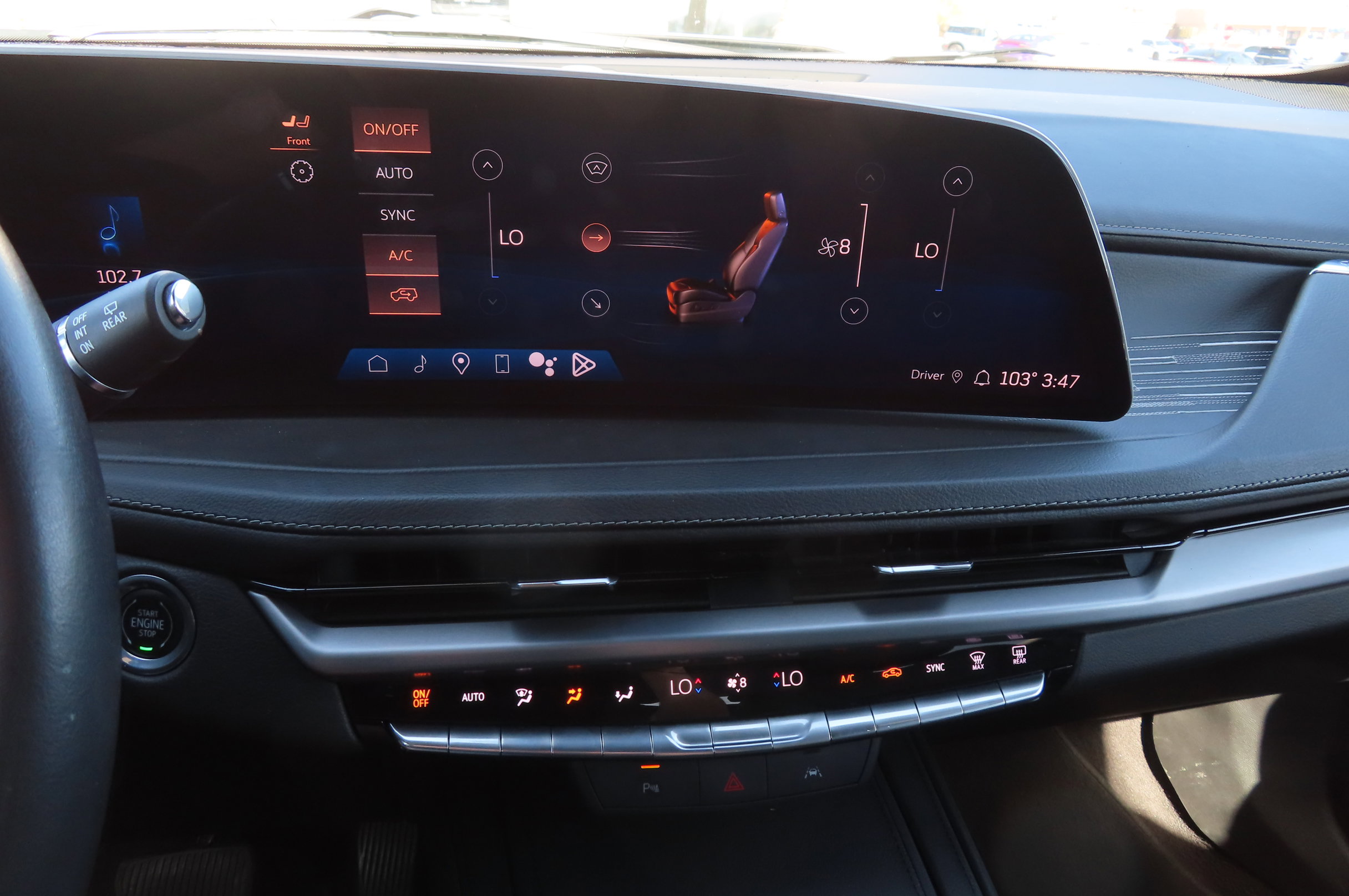 Used 2024 Cadillac XT4 Premium Luxury image 24