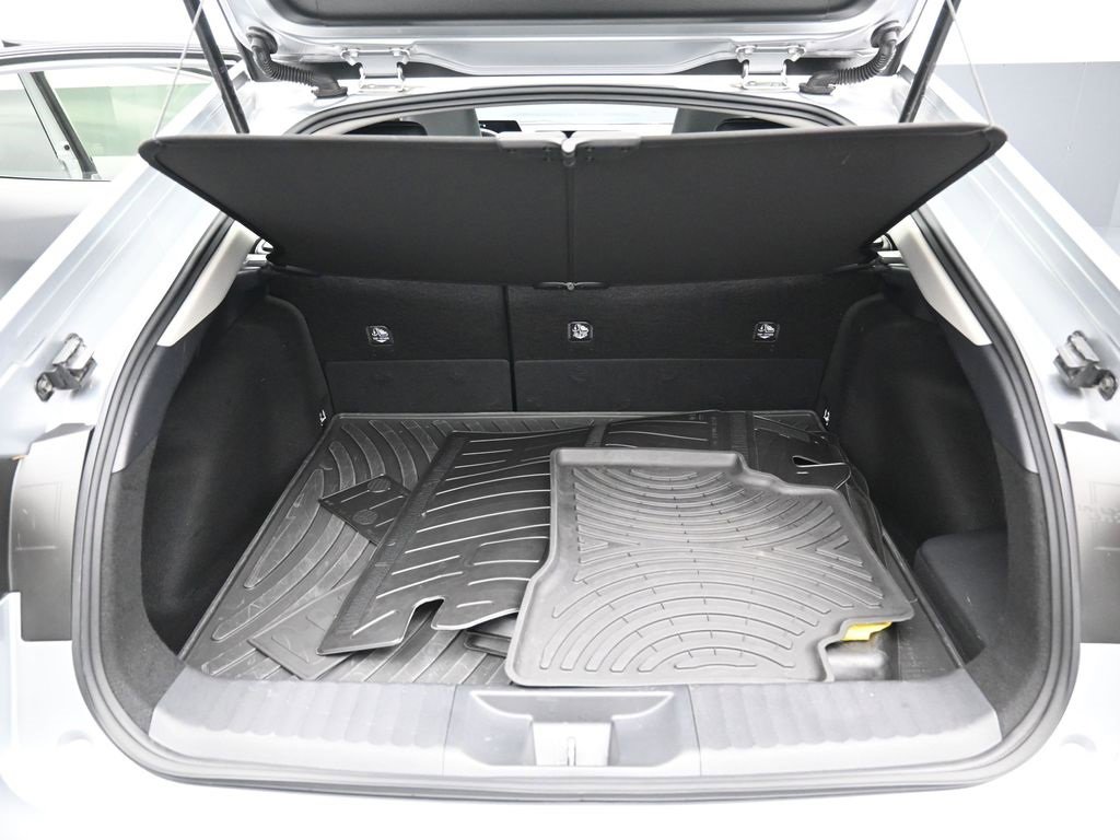 Certified 2024 Toyota Prius XLE image 29