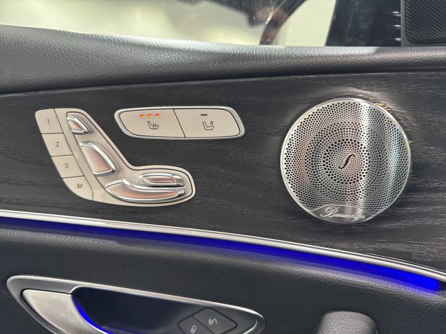 Used 2017 Mercedes-Benz E 300 image 39