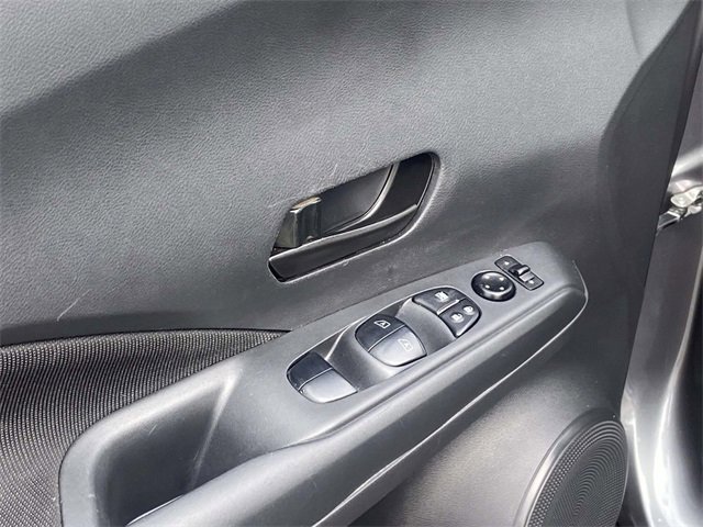 Used 2025 Nissan Kicks Play S image 13