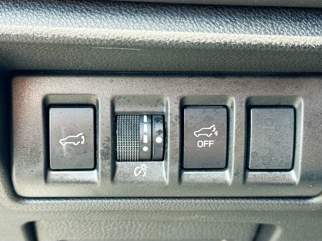 Used 2023 Subaru Outback Wilderness AWD/4WD image 6