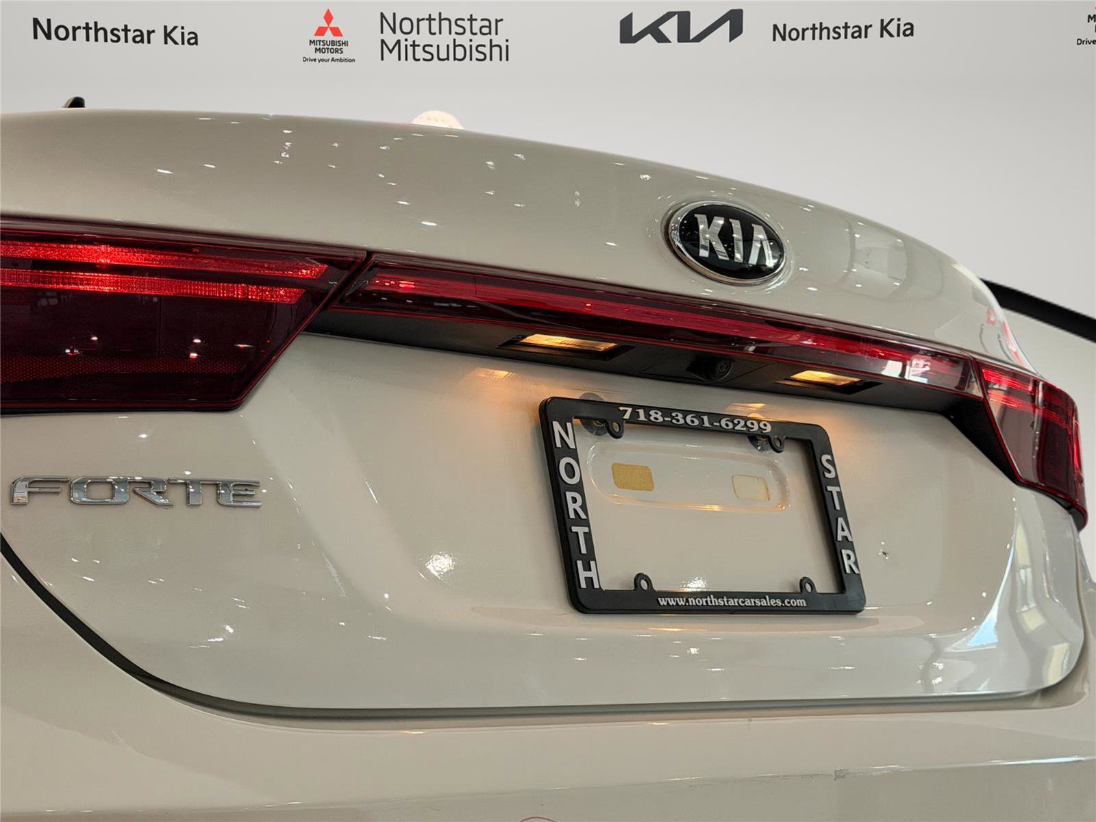 Used 2021 Kia Forte LXS image 7