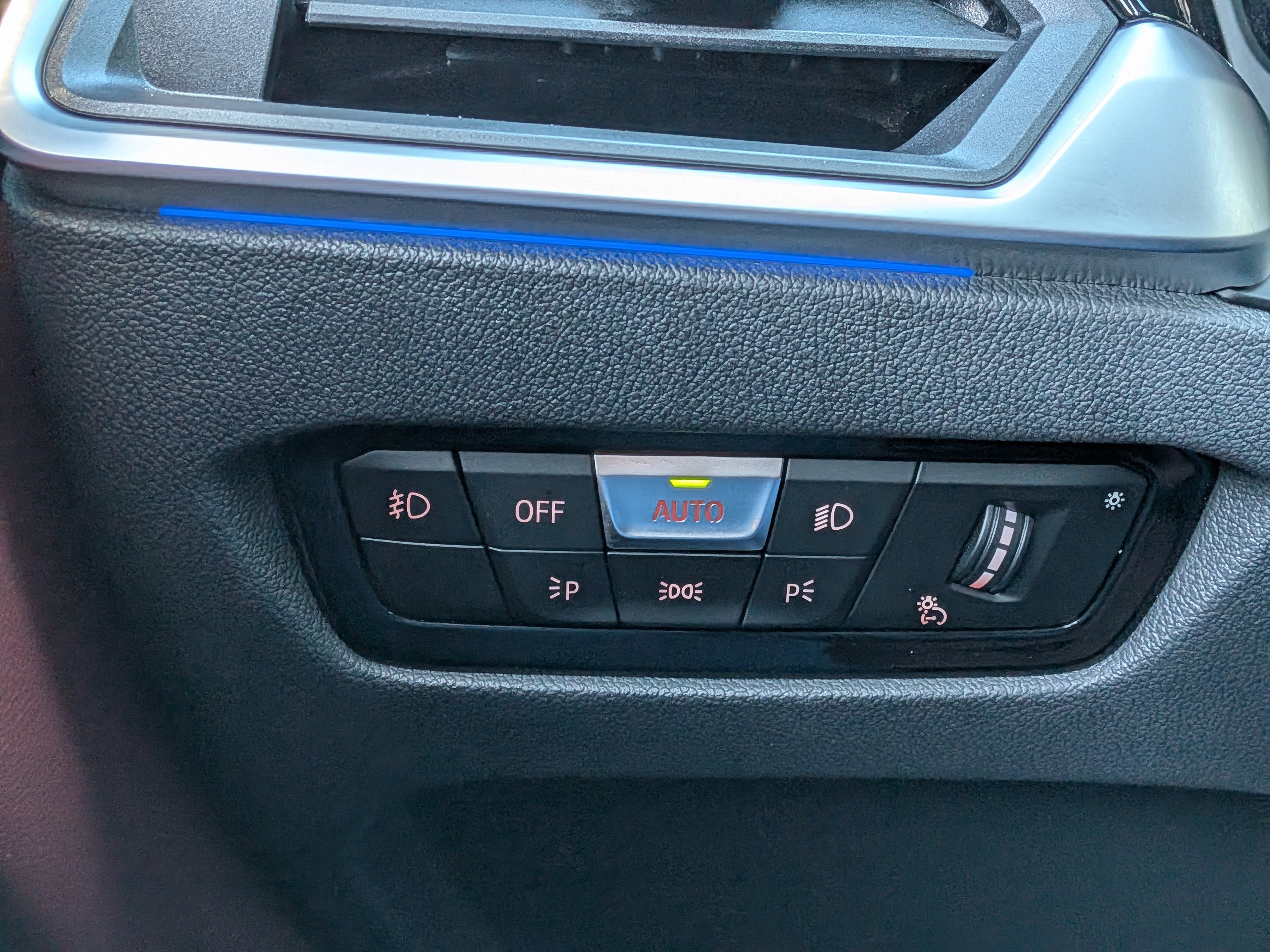 Used 2023 BMW 430i Coupe w/ M Sport Package image 20