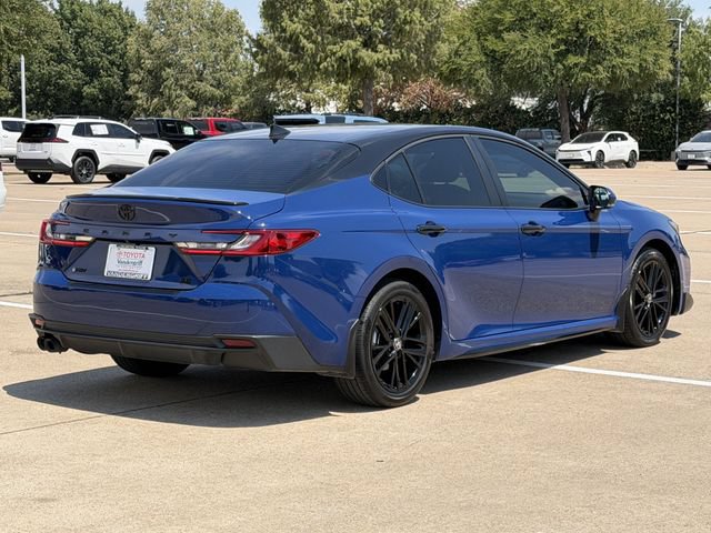 Used 2025 Toyota Camry SE w/ Convenience Package FWD image 4