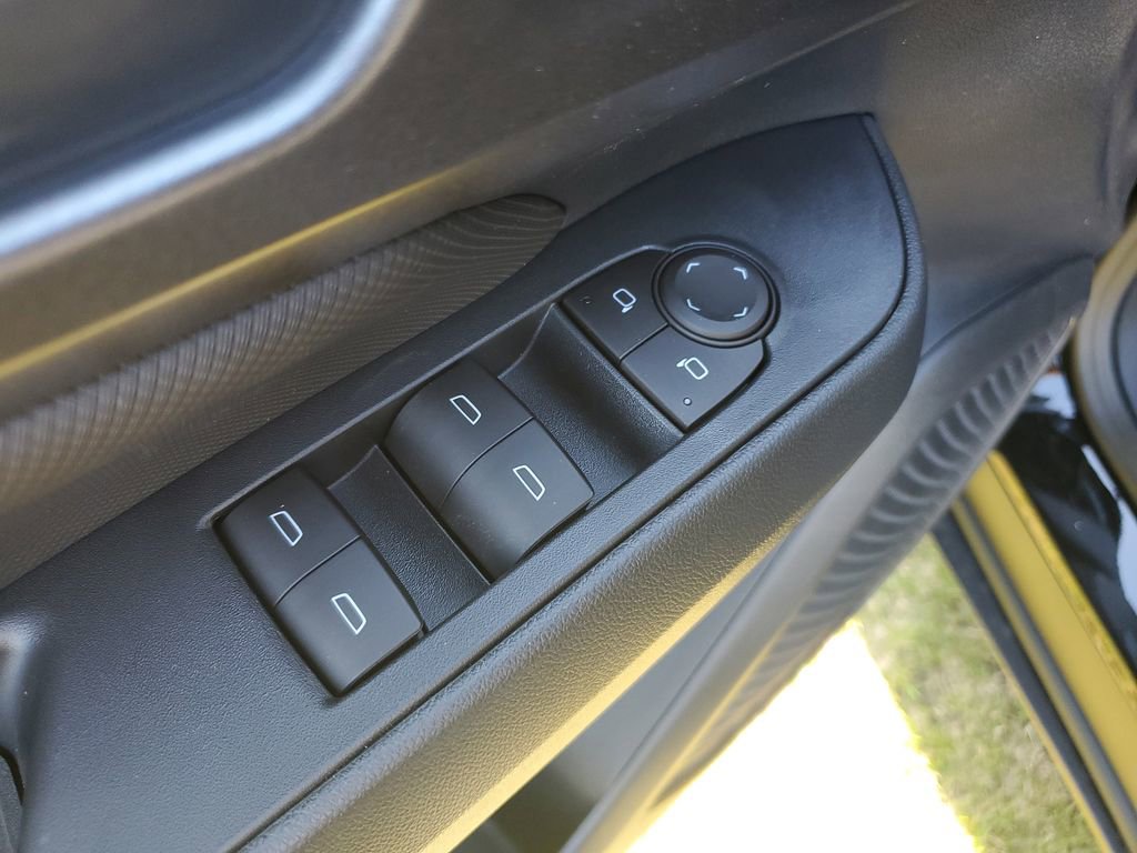 New 2026 Chevrolet Equinox EV LT image 19