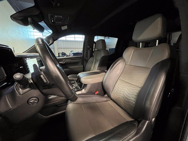Used 2023 Chevrolet Silverado 1500 ZR2 w/ Technology Package AWD/4WD image 21