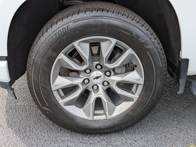 Used 2021 Chevrolet Silverado 1500 RST w/ Convenience Package II AWD/4WD image 10