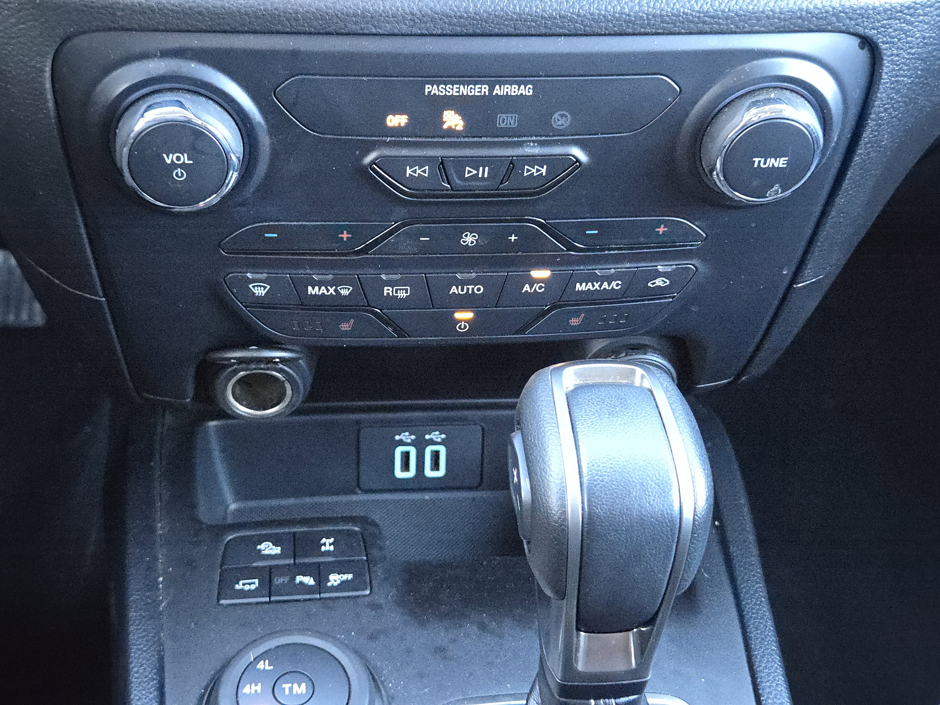 Used 2022 Ford Ranger Lariat w/ Equipment Group 501A High image 20