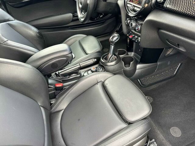 Used 2019 MINI Cooper S image 18