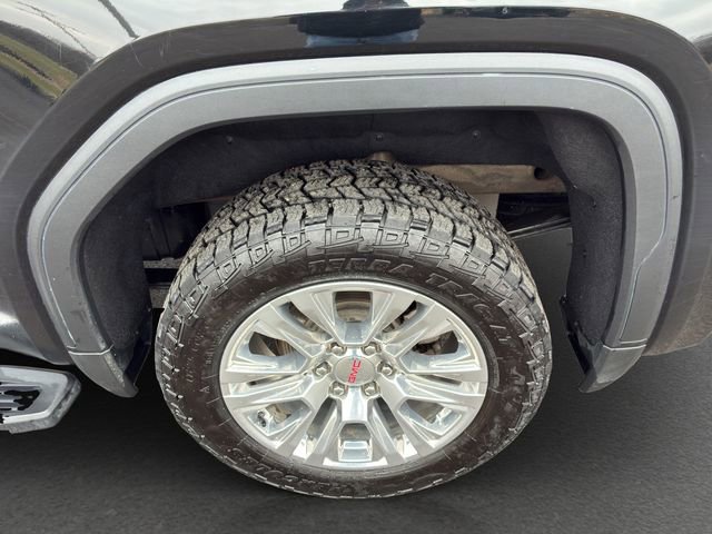 Used 2025 GMC Sierra 1500 Denali AWD/4WD image 11
