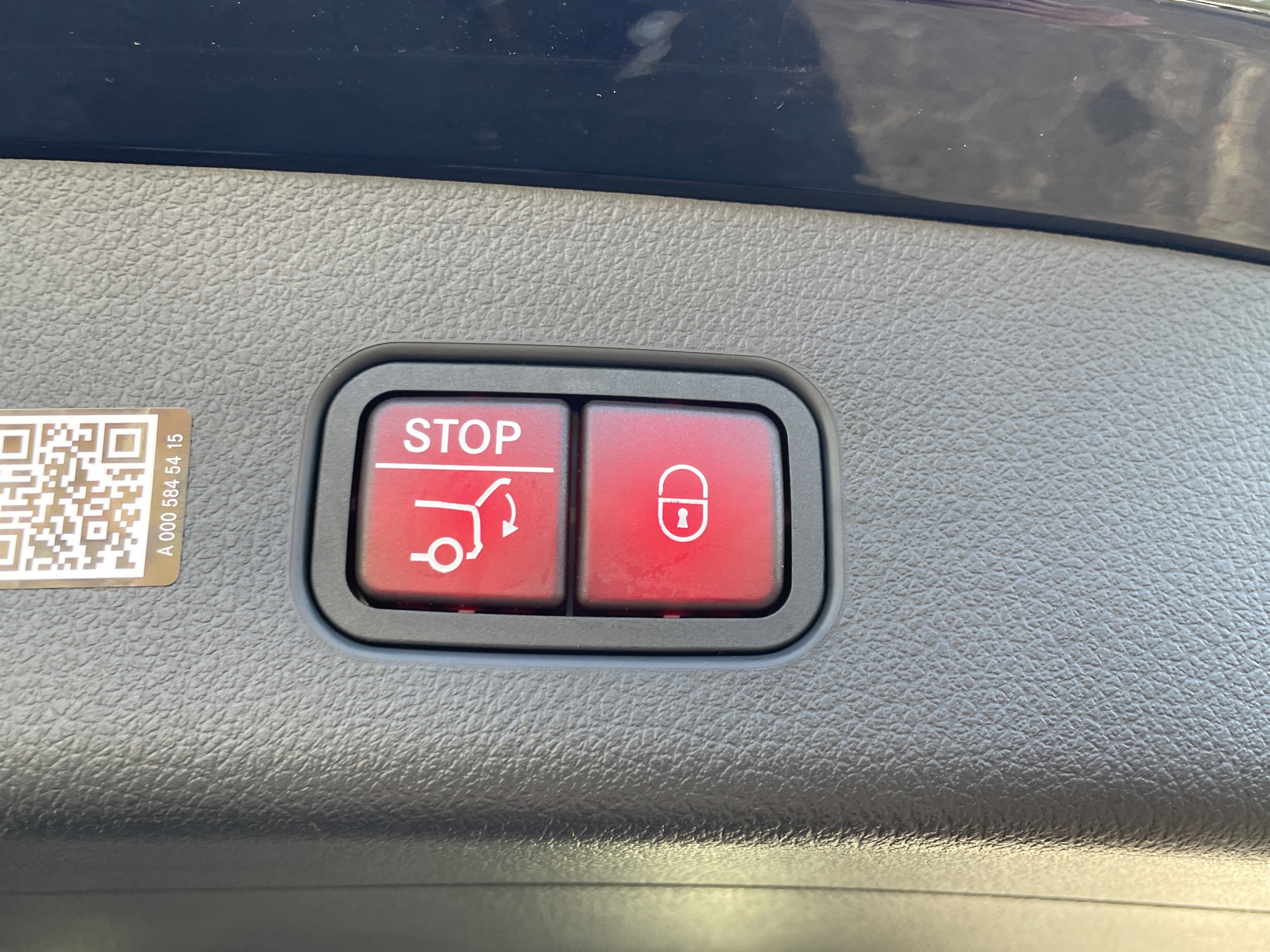 New 2026 Mercedes-Benz GLC 300 image 12