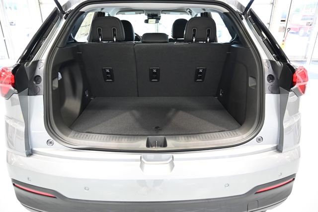 New 2027 Chevrolet Bolt LT FWD image 25