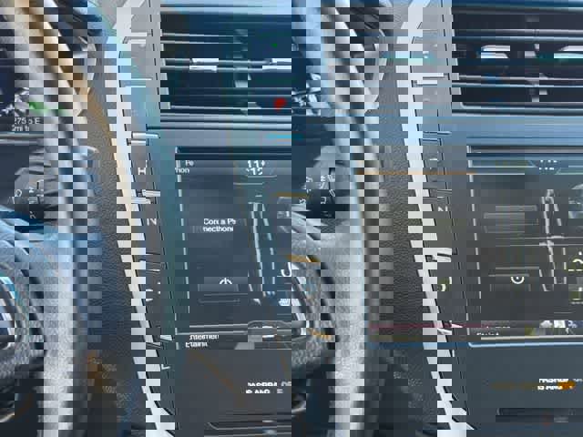 Used 2016 Lincoln MKZ Hybrid image 24