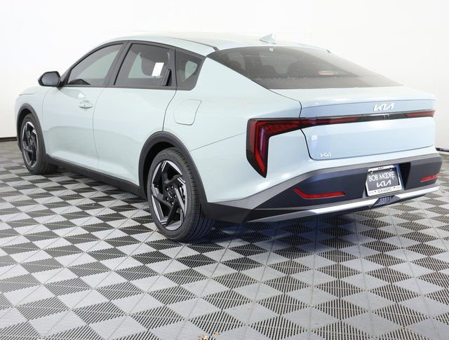 New 2026 Kia K4 EX image 6