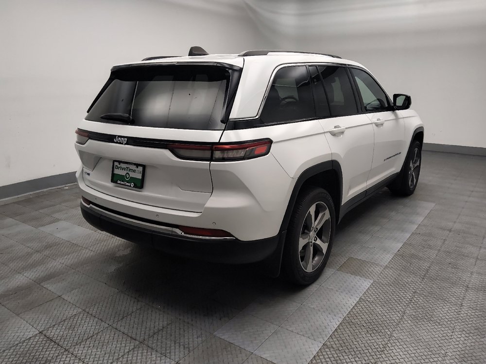 Used 2022 Jeep Grand Cherokee Limited 4xe w/ MOPAR Finishing Package AWD/4WD image 9