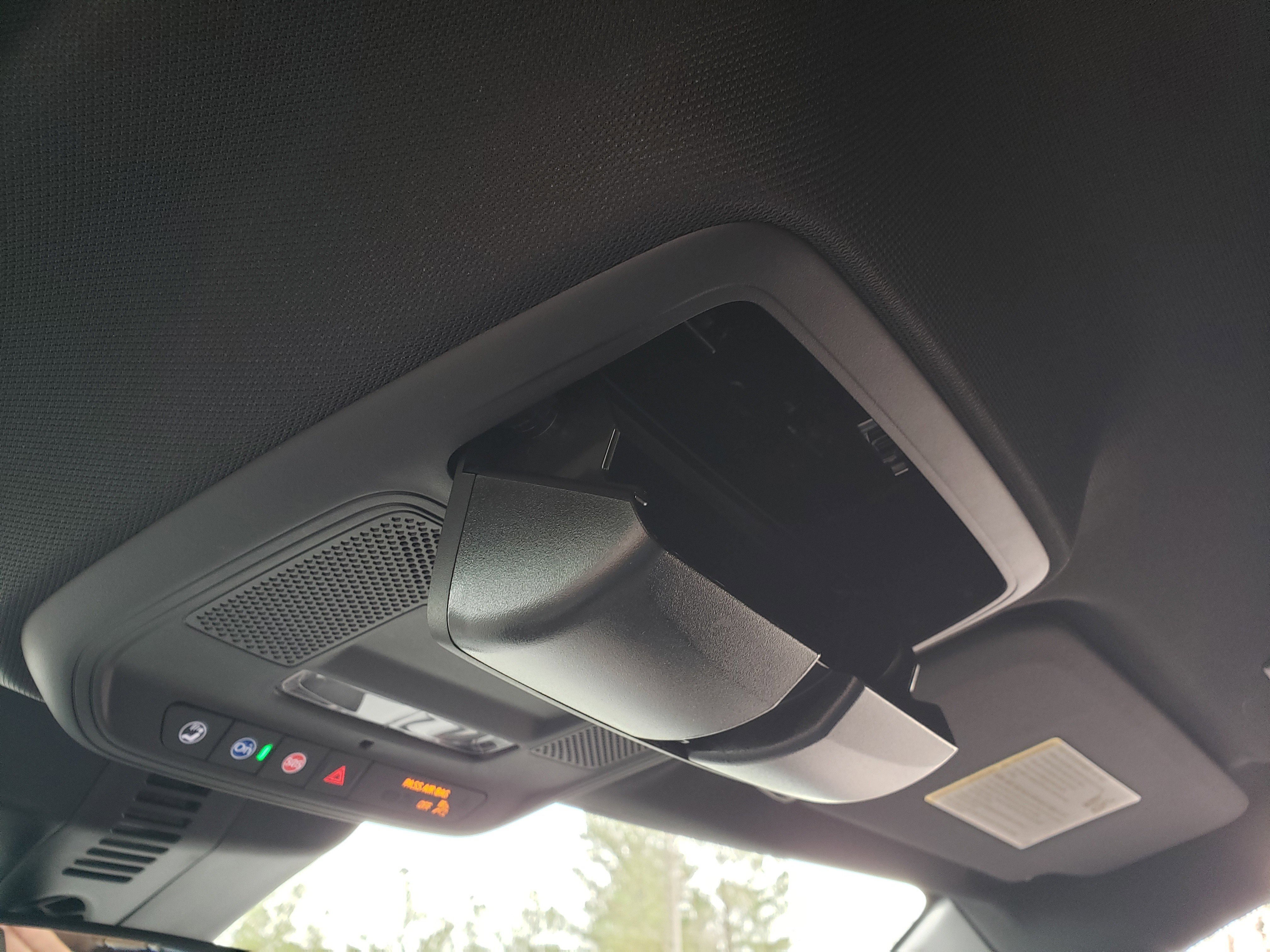 New 2026 Chevrolet Traverse LT w/ Midnight/Sport Edition image 27