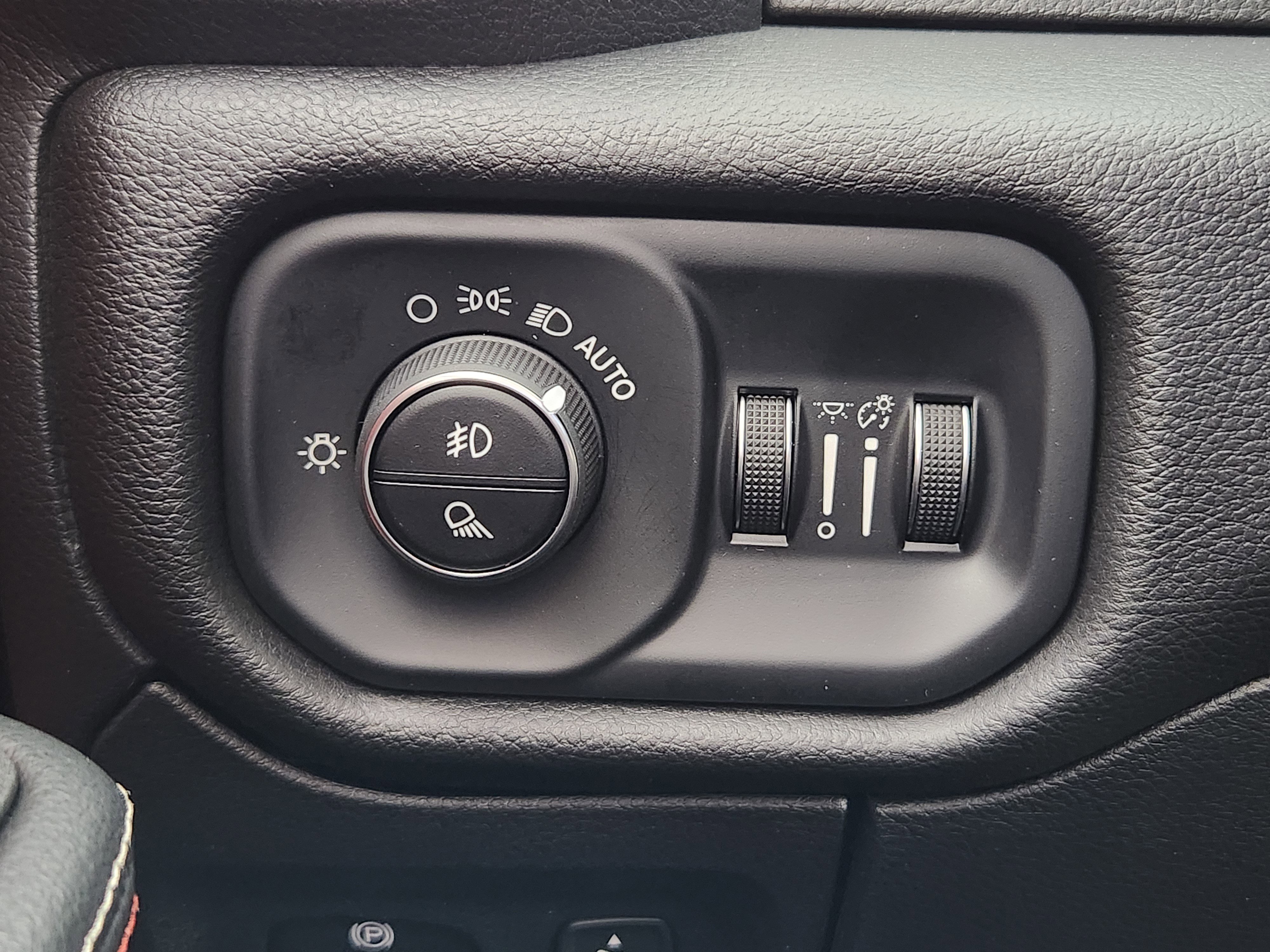 Used 2025 RAM 1500 Rebel w/ Trailer Tow Group image 27