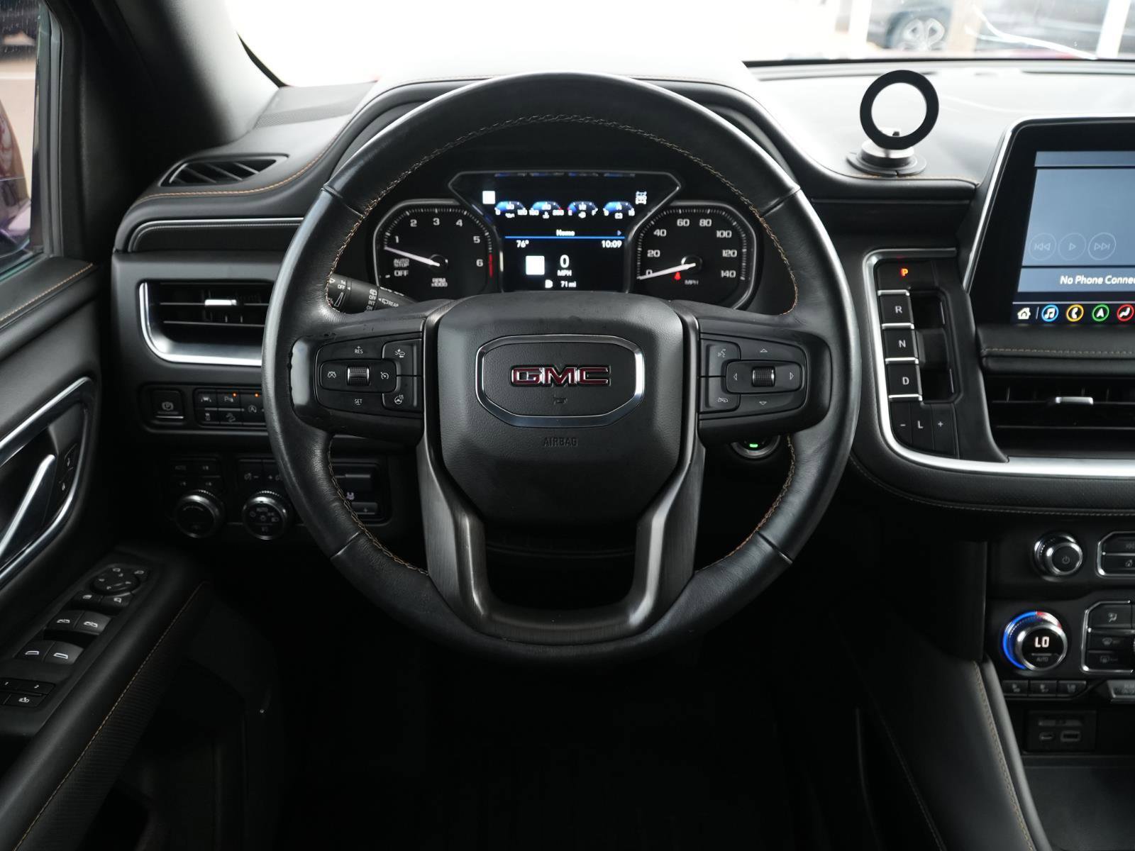 Used 2021 GMC Yukon AT4 w/ AT4 Premium Plus Package image 27