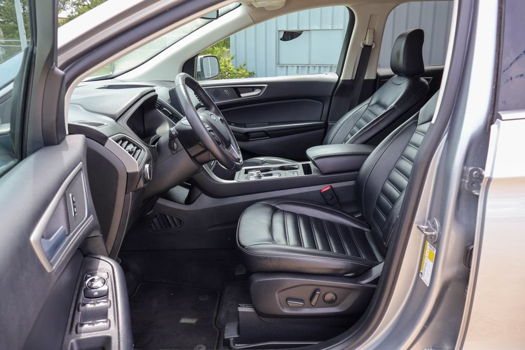 Used 2024 Ford Edge SEL AWD/4WD image 7