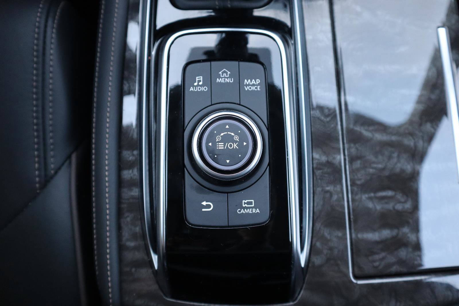 Certified 2024 Nissan Armada Platinum w/ Cargo Package image 35