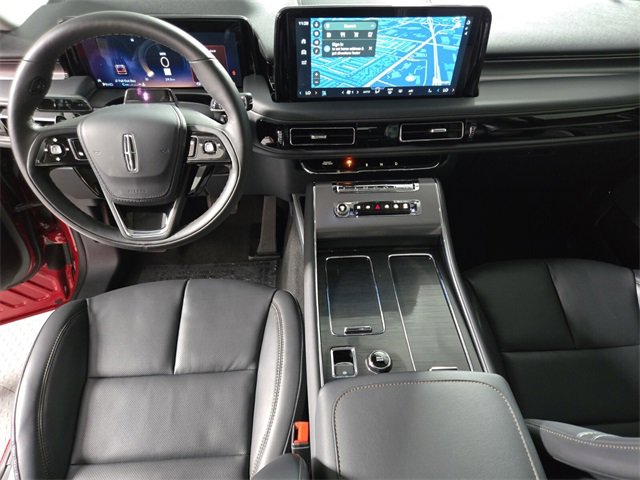 New 2025 Lincoln Aviator AWD w/ Jet Appearance Package image 16