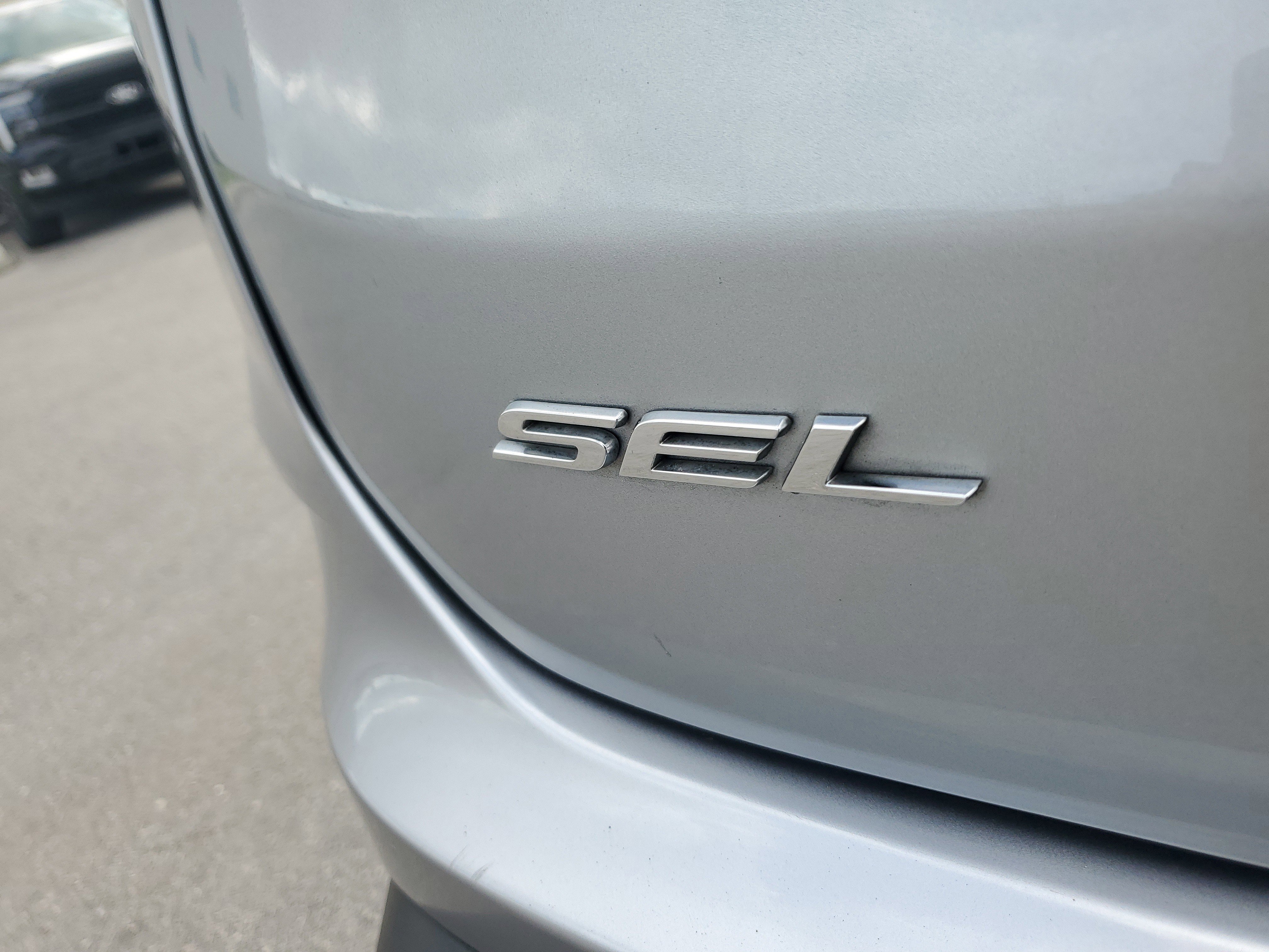 Used 2022 Ford Edge SEL image 30