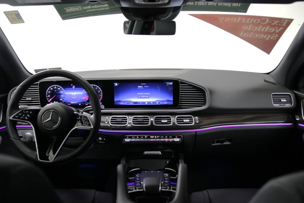 Certified 2025 Mercedes-Benz GLE 350 4MATIC image 2