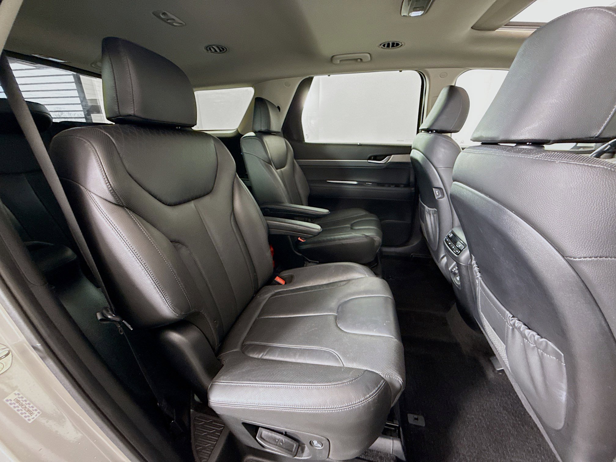 Used 2021 Hyundai Palisade SEL w/ Premium Package image 28