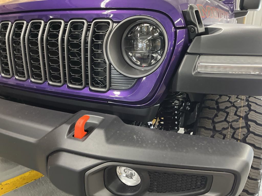 New 2026 Jeep Gladiator Mojave AWD/4WD image 10