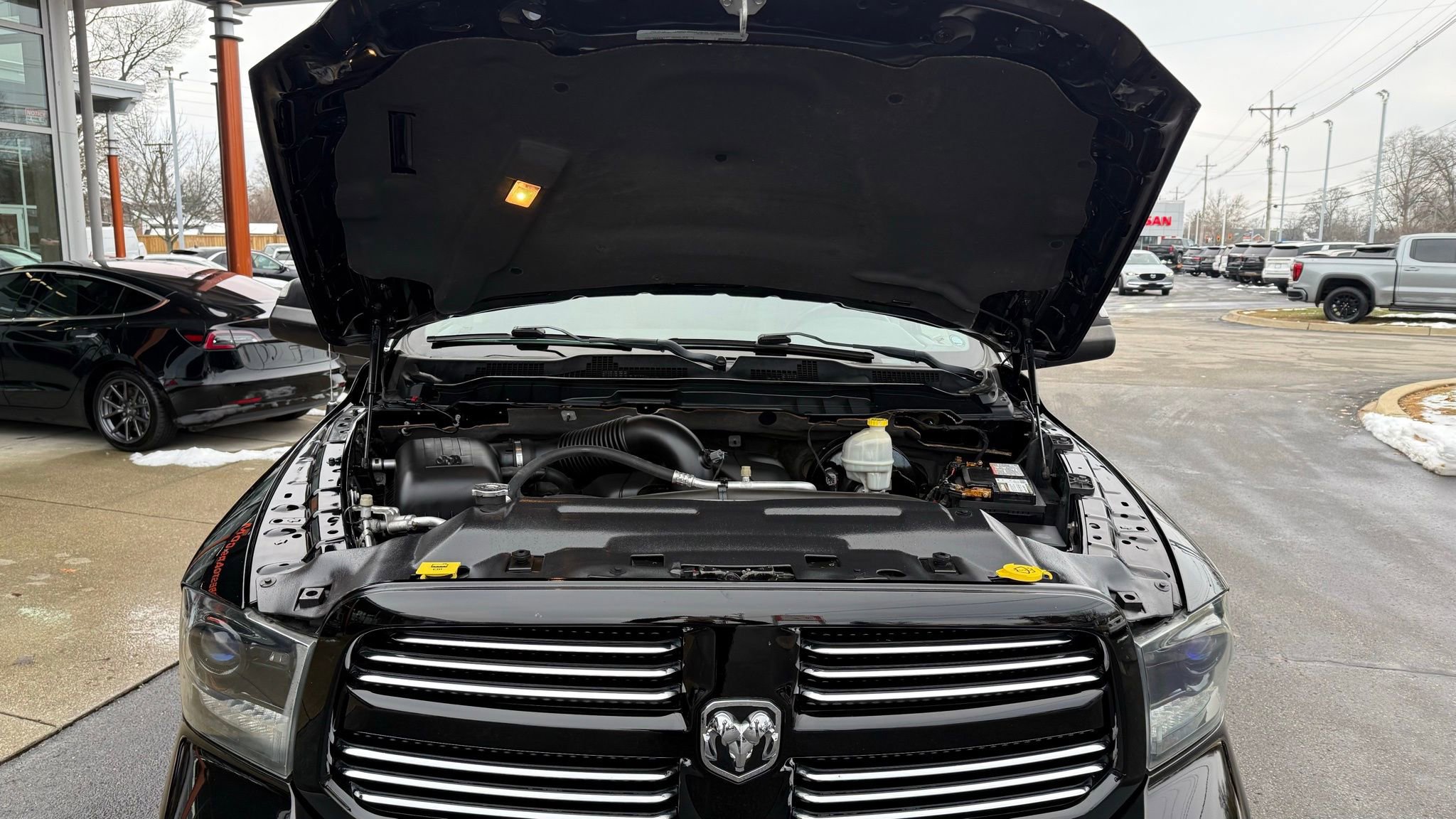 Used 2015 RAM 1500 Sport image 29