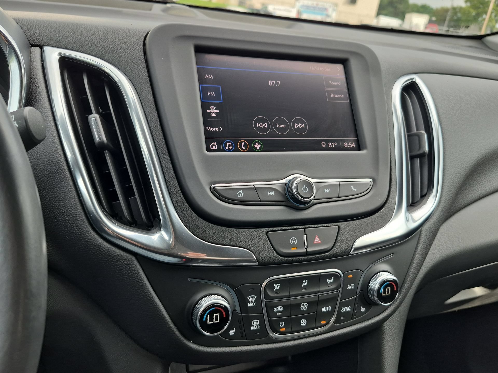 Certified 2022 Chevrolet Equinox LT AWD/4WD image 13