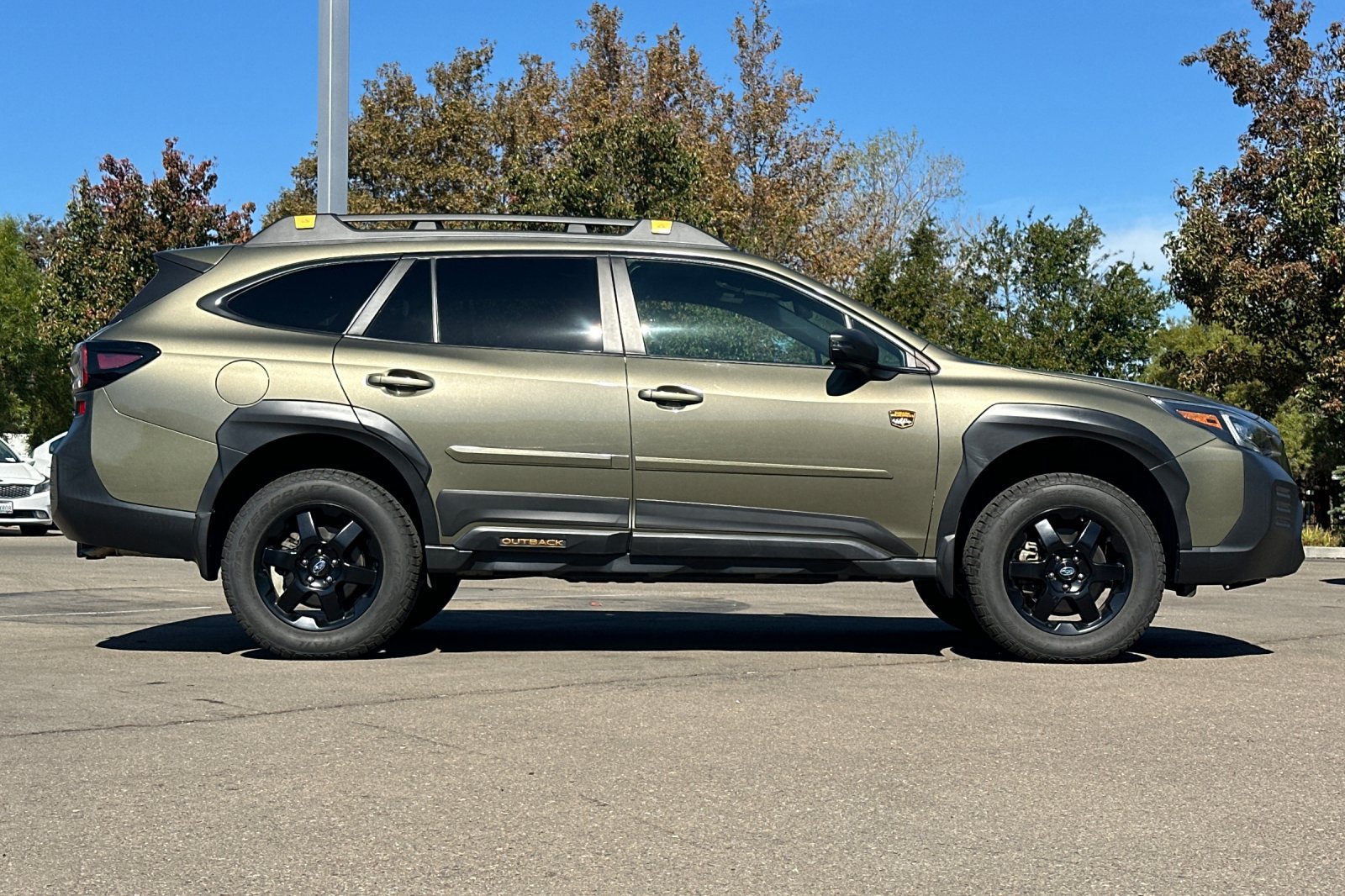 Used 2022 Subaru Outback Wilderness AWD/4WD image 3