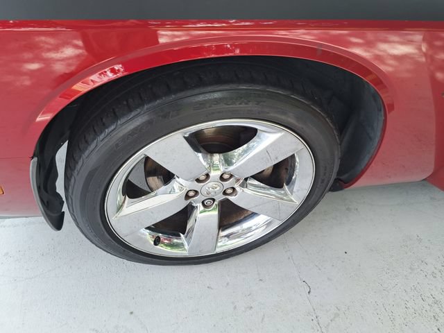 Used 2009 Dodge Challenger R/T RWD image 24