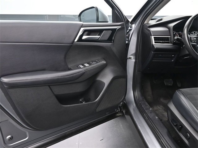 Used 2024 Mitsubishi Outlander SE image 18